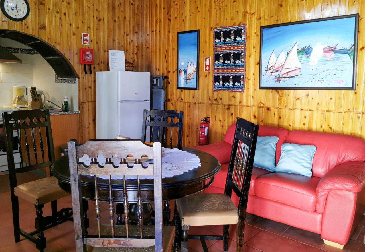 Villa Aurora House Mosteiros  Esterno foto