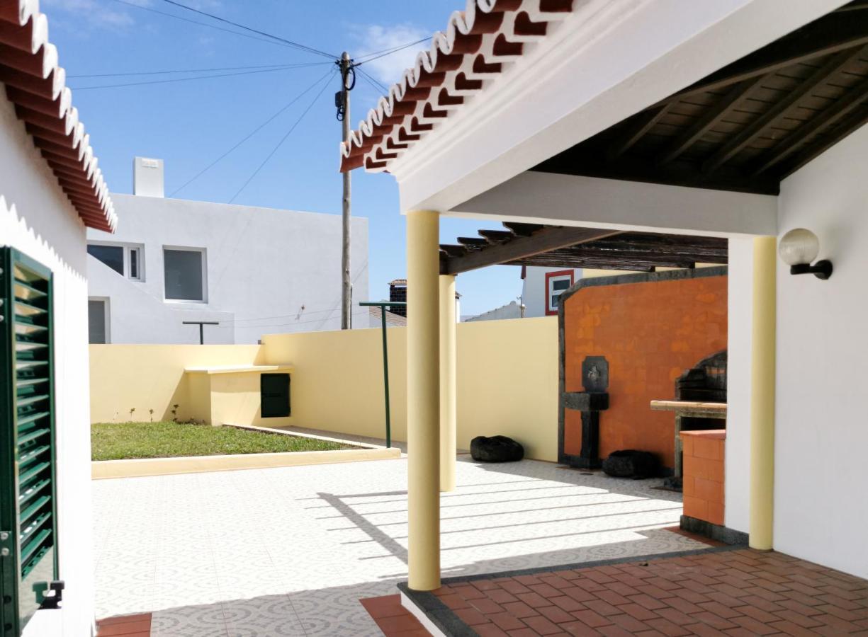 Villa Aurora House Mosteiros  Esterno foto